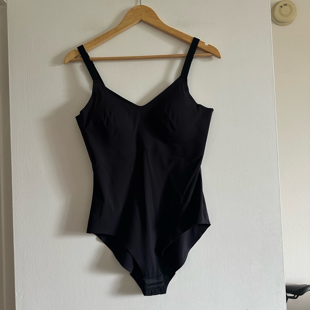 Knix Black LuxeLift Bodysuit size Large EUC - Picture 6 of 10